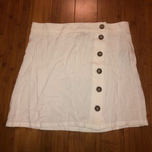 White forever 21 skirt